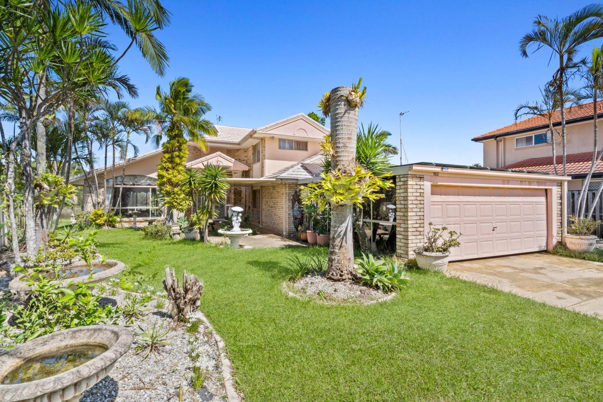 Island Waters Escape Gold Coast