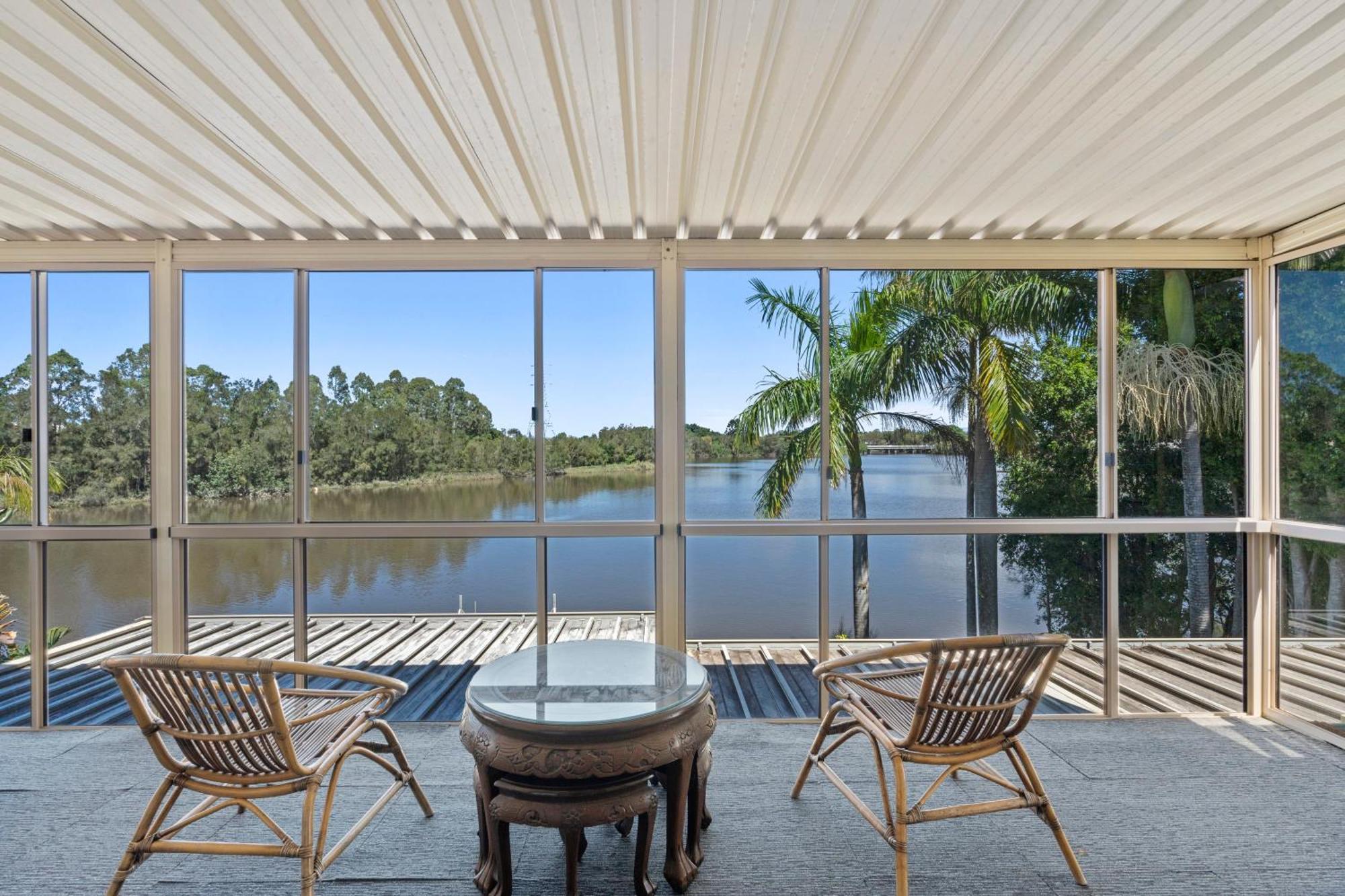 Island Waters Escape Holiday home *